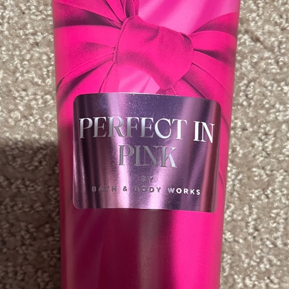 Bath & Body Works Perfect in Pink Ultimate Hydration Body Cream - Picture 6 of 7